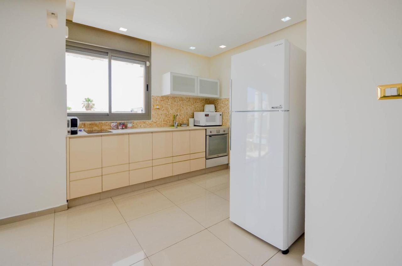Yalarent Eucalyptus 2Br & Balcony Apt Apartamento Eilat Exterior foto