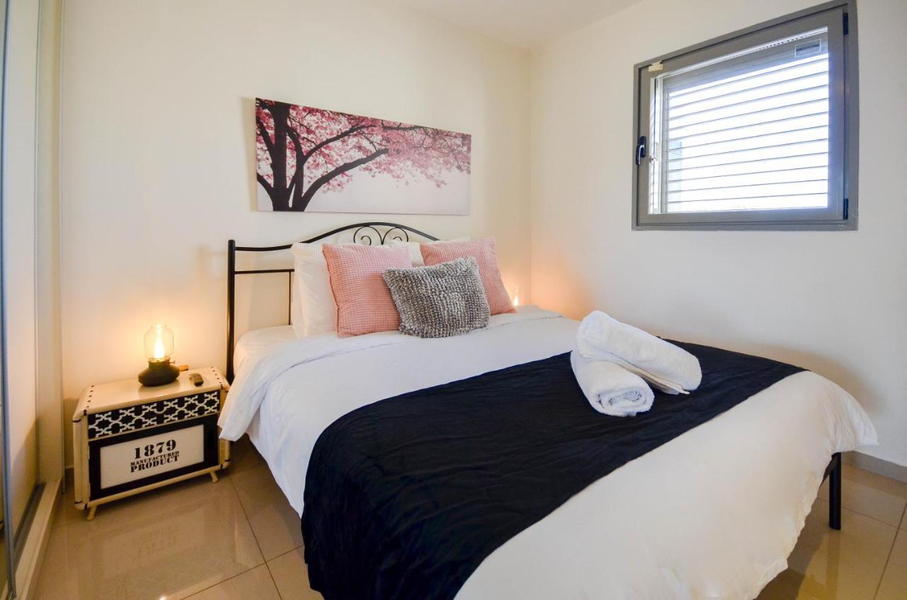 Yalarent Eucalyptus 2Br & Balcony Apt Apartamento Eilat Exterior foto